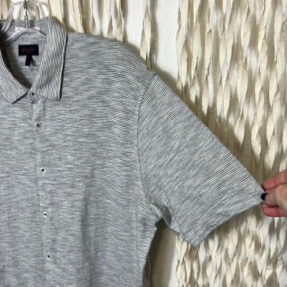 Good Man Brand Short Sleeve Button Down Size M - Picture 2 of 10
